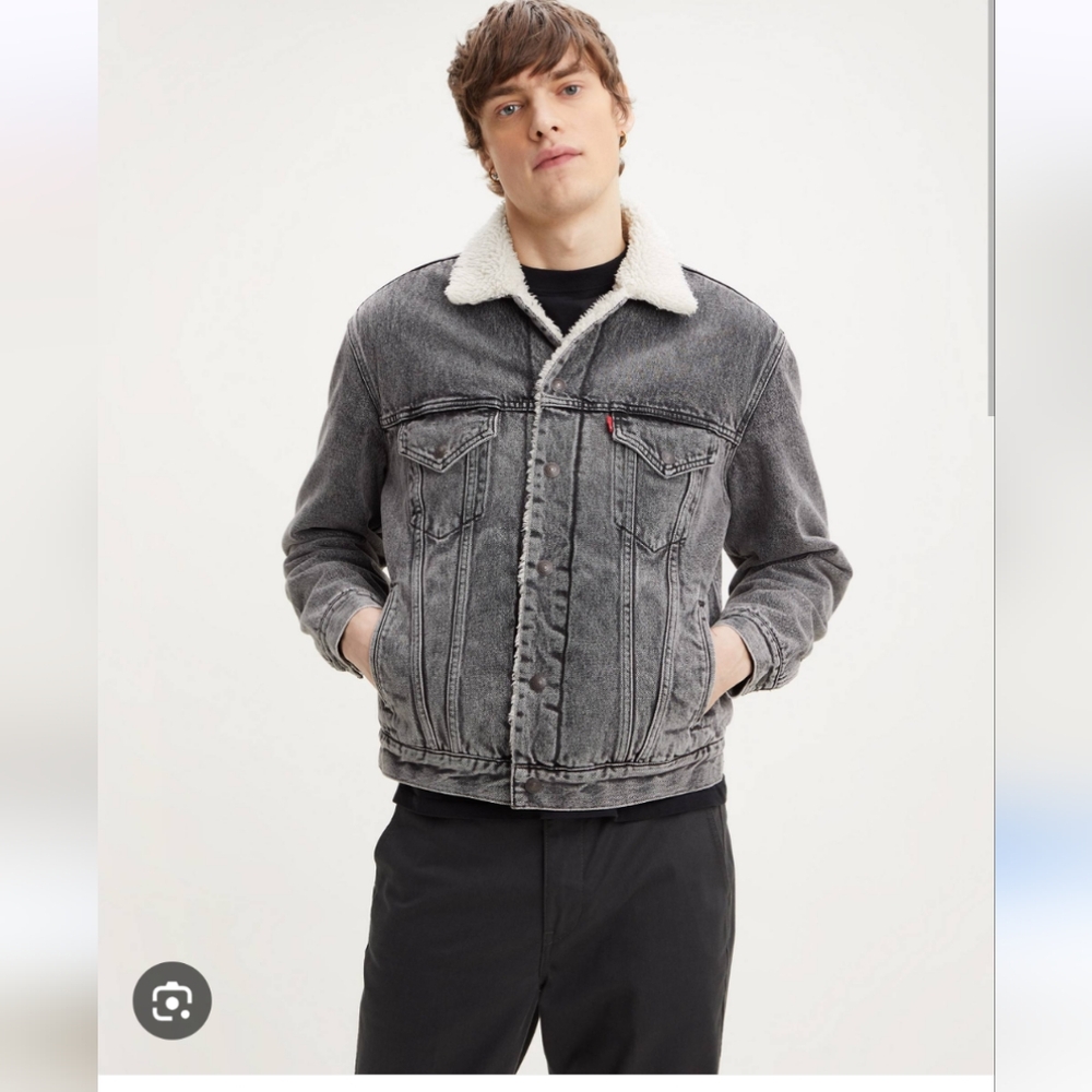 Levi Relaxed Sherpa Trucker Denim Jacket